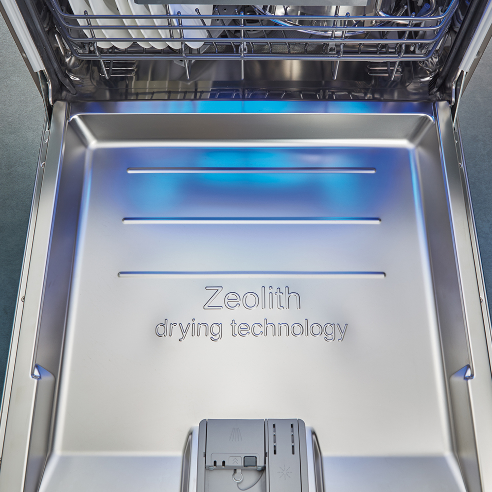 Zeolith Trocknen – Für glänzende Spülergebnisse bei AEM Elektrotechnik GmbH in Mainz am Rhein